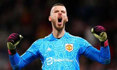 Đang thất nghiệp, David de Gea bỗng gây sốt sau khi MU thua đau ở Cúp C1