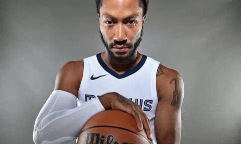 Ngôi sao bóng rổ Derrick Rose hạnh phúc trong ngày trở lại Memphis