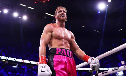 Logan Paul gọi tên nhà vô địch WWE sau trận chiến với Dillon Danis