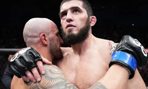 UFC 294: Islam Makhachev thận trọng trong lần tái đấu với Alexander Volkanovski