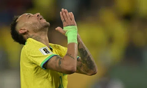 Hẹn ngày trở lại sân cỏ, Neymar trải lòng sau chấn thương nghiêm trọng