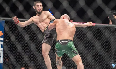 UFC 294: Thất vọng khi đại chiến Makhachev vs. Volkanovski II kết thúc chóng vánh