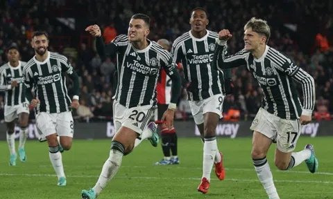 Đánh bại Sheffield United, Man United có chiến thắng thứ 2 liên tiếp tại EPL