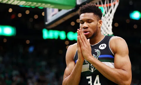 Milwaukee Bucks "trói chân" siêu sao Giannis Antetokounmpo bằng bản hợp đồng khủng