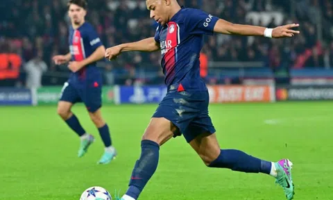 Mbappe tỏa sáng rực rỡ, PSG vượt ải thành công