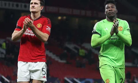 Huyền thoại Arsenal chê MU không cứu nổi, hết hy vọng sau trận thua Man City