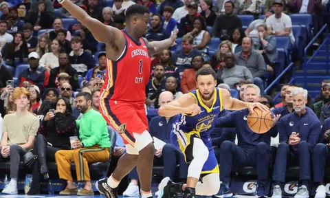 'Làm gỏi Bồ Nông', Stephen Curry giúp Warriors nối dài chuỗi bất bại trên sân khách.