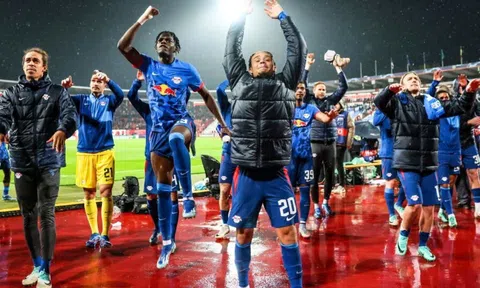 Chiến thắng vừa đủ, RB Leipzig sát cánh cùng Man City vượt qua vòng bảng Champions League