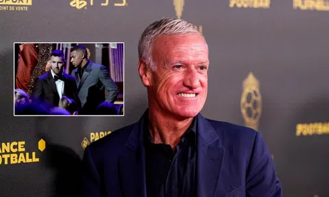 Didier Deschamps: 'Không đưa Mbappe vào top 5 là không công bằng'