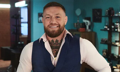 Có kinh nghiệm hồi phục chấn thương nặng, Conor McGregor làm bác sĩ bất đắc dĩ cho một ngôi sao bóng đá