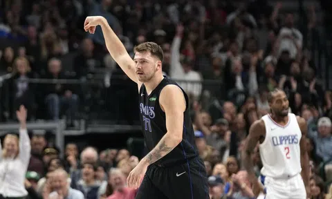 Hoàng tử Luka Doncic thân chinh, "diệt gọn" James Harden và đồng bọn bằng thắng lợi đậm đà