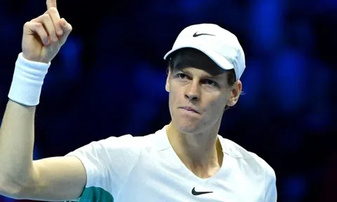 Kết quả tennis 18/11: Hạ đẹp Medvedev, Sinner hiên ngang vào chung kết ATP Finals 2023