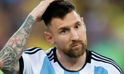 Messi bị thay ra khỏi sân trong trận đấu với Brazil, cả thế giới hồi hộp chờ kết quả