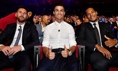 Kế hoạch điên rồ, Messi sẽ đối đầu Ronaldo trong hoàn cảnh không ai ngờ?