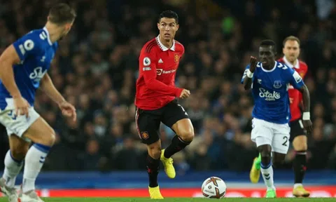 Ngăn cản làn sóng phản đối, đại chiến Everton đấu MU có bước ngoặt lớn