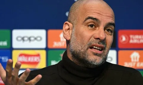 Pep Guardiola giận giữ các cổ động viên, tiết lộ lý do bước ngoặt