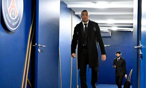 Đại chiến Newcastle, Mbappe nghe tin sét đánh từ PSG