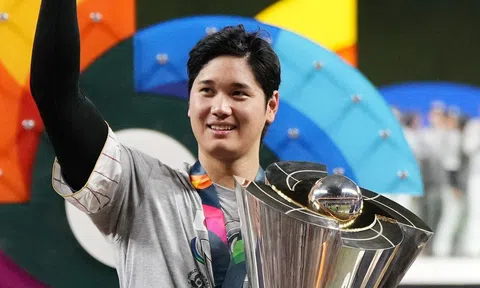 Siêu sao Shohei Ohtani gia nhập đội bóng của Todd Boehly với mức giá trên trời