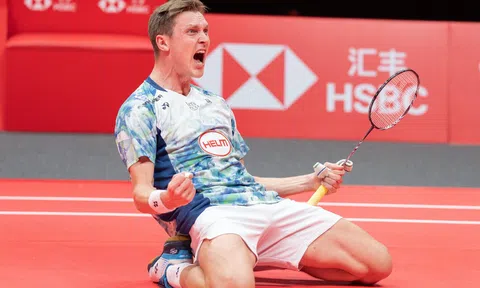 ‘Đại đế’ Viktor Axelsen lập kỷ lục tại giải cầu lông World Tour Finals