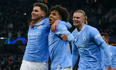 Cơ hội vô địch Premier League của Man City giảm 50%