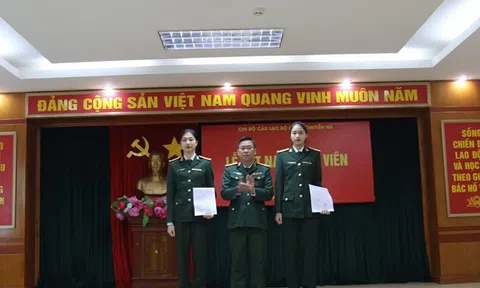 Tuyển thủ bóng chuyền Nguyễn Thị Phương, Phạm Thị Hiền chính thức trở thành Đảng viên