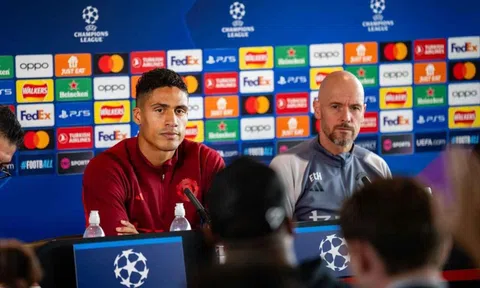 Ten Hag đưa ra nhận định thẳn thắn về 'kép phụ' của Varane