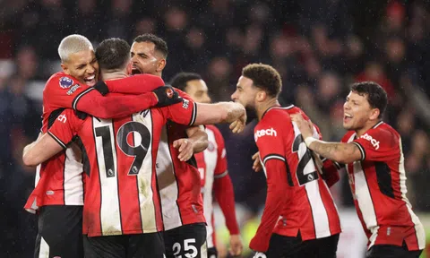 Trực tiếp Sheffield United vs Luton Town, 22h hôm nay 26/12