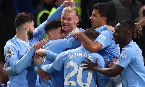 2 sao MU lọt top, Man City thống trị đội hình xuất sắc nhất năm 2023