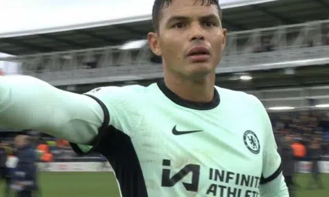 Silva thể hiện thái độ lạ sau trận thắng của Chelsea
