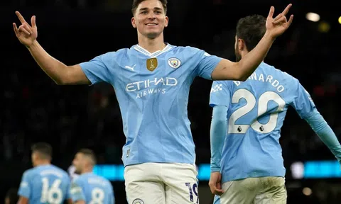 Man City thắng dễ dàng Sheffield, kết thúc năm 2023 hoàn hảo