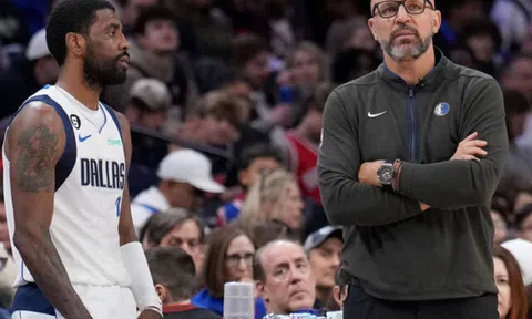 HLV Jason Kidd lên tiếng về thất bại nặng nề trước Jazz trong ngày trở lại của Kyrie Irving