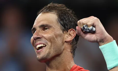 Kết quả tennis 4/1: Nadal dạo chơi trên đất Úc