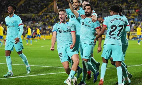 Barca thoát hiểm phút cuối sau khi Las Palmas tự bắn vào chân
