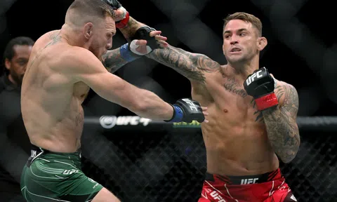 Kẻ hủy diệt Conor McGregor thượng đài tại sự kiện chính UFC 299