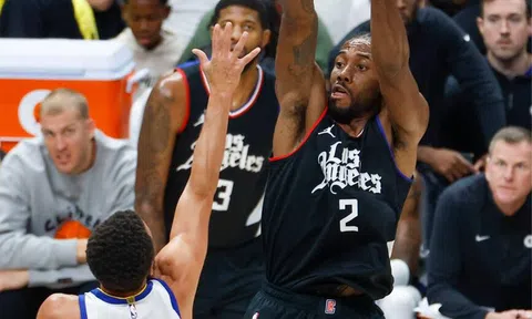 Kawhi Leonard cam kết tương lai dài lâu với LA Clippers