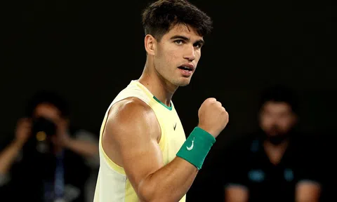 Alcaraz thắng dễ, đồng đội cũ Hoàng Nam làm nên kì tích ở Australian Open 2024