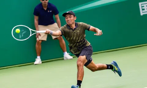 Kết quả tennis 18/1: Hoàng Nam dừng bước, hạt giống Australian Open 2024 "bất ổn"