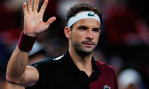 ĐỊA CHẤN: Hạt giống số 1 bị loại, ‘Tiểu Federer thua đau tại Australian Open 2024