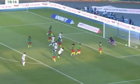 Onana bị ví như 'MA NƠ CANH' ngày trở lại Cameroon