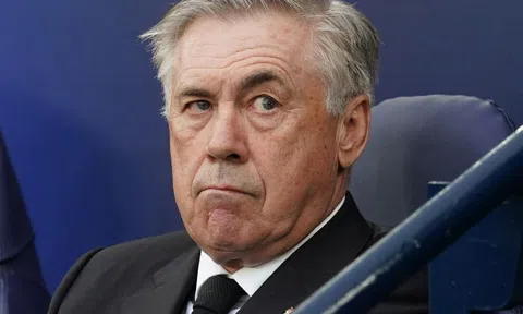 Ancelotti thừa nhận bào sức các cầu thủ Real Madrid