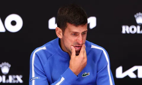 Djokovic thừa nhận bị sốc trước trận thua bạc nhược