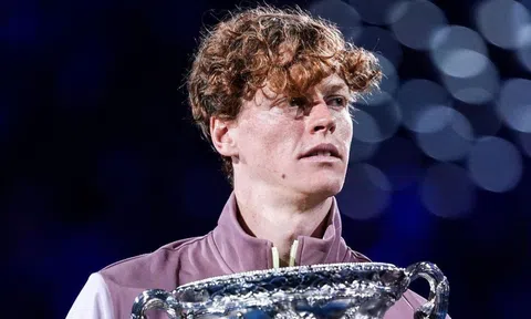Kết quả tennis 28/1: Jannik Sinner lần đầu vô địch Grand Slam