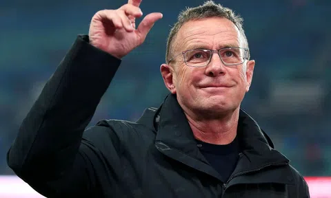 Gạt bỏ Xavi, Barca chốt ngay thầy của Klopp