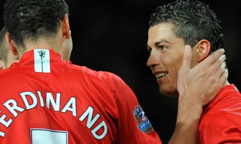 Không phải Ronaldo, Ferdinand chỉ thẳng tiền đạo dứt điểm hay nhất từng chứng kiến