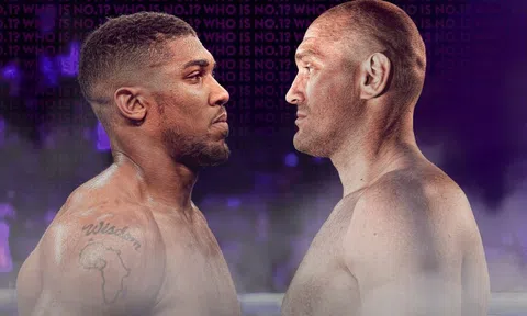 “Tyson Fury ‘không có cửa’ trước Anthony Joshua”