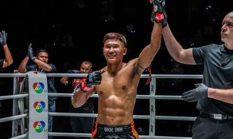 ONE Friday Fights 52: Kulabdam hạ knock-out Lobo trong hiệp đầu tiên
