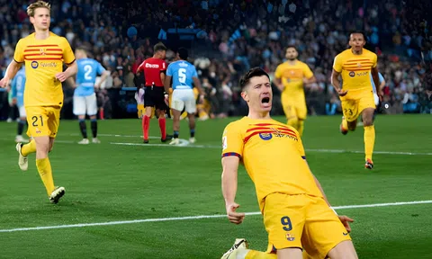 Lewandowski tỏa sáng, Barca giành 3 điểm đầy khó khăn phút cuối