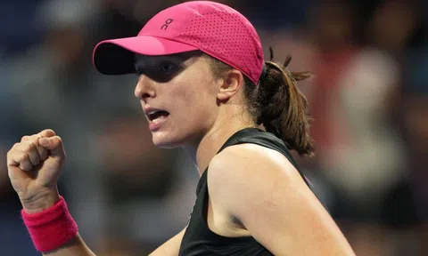 Kết quả tennis 17/2: Iga Swiatek xuất sắc vô địch Qatar mở rộng