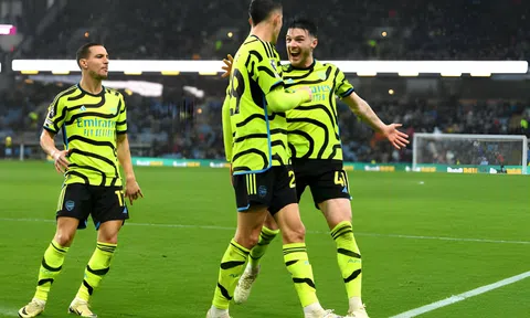 Thi đấu thăng hoa, Arsenal đè bẹp Burnley với 5 bàn không gỡ