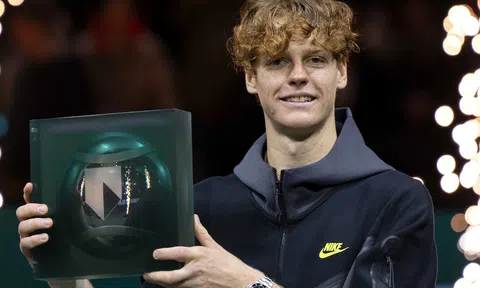Kết quả tennis 18/2: Alcaraz ngã ngựa, Sinner tiếp tục thắng lớn
